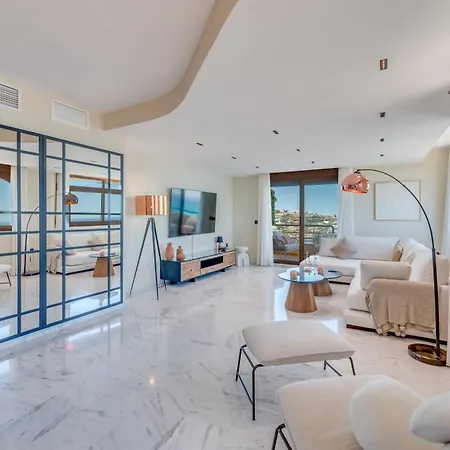 Luxury 4bdr Penthouse With Sea Views