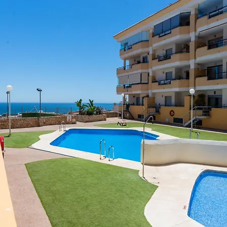 Luxury 4bdr Penthouse With Sea Views Apartment *