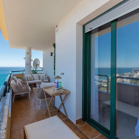 Apartment Luxury 4bdr Penthouse With Sea Views